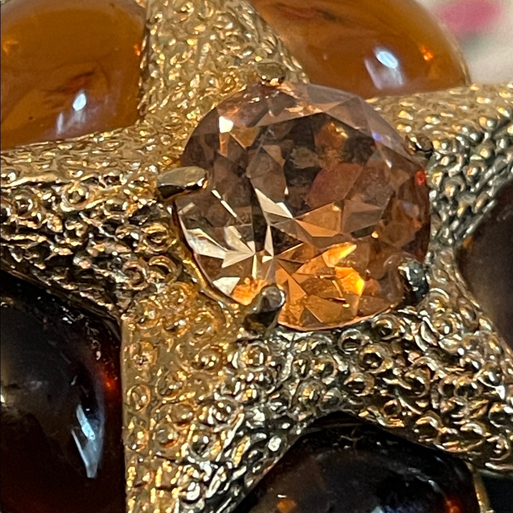 *RARE* Vintage Benedikt NY Amber Colored Glass Cabochon Star Brooch - Picture 7 of 11